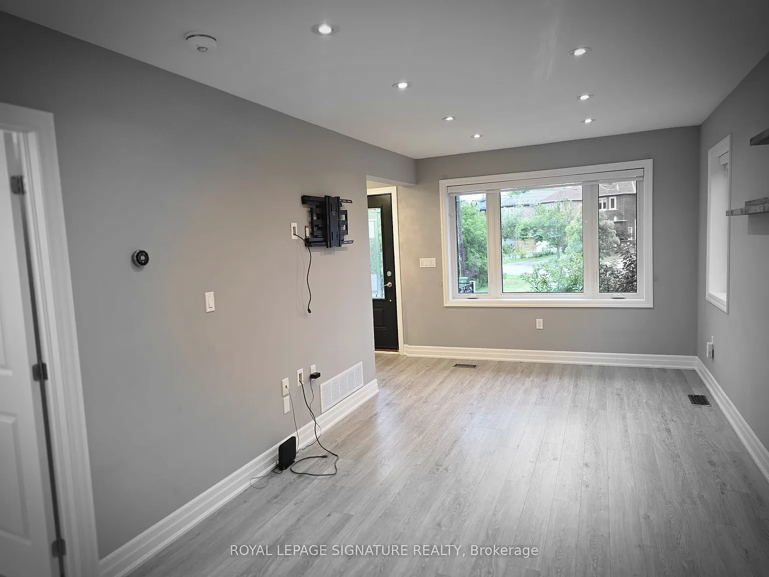 2 bed, $2,600 — Photo 4