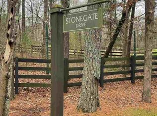 280 Stonegate Dr, Birmingham, AL 35242