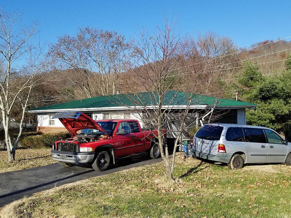 2nd image of 617 Watterson St