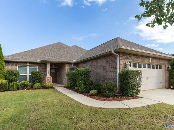 240 Coral Ct, Madison, AL 35758