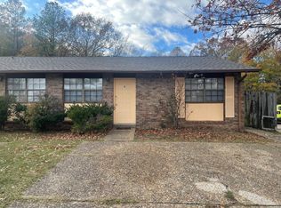 5711 Sorenson St #B, North Little Rock, AR 72118