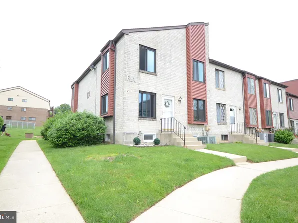 5200 Hilltop Dr #330-RA6, Brookhaven, PA 19015