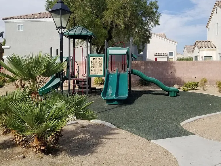 4808 Leadership Ct — Photo 33