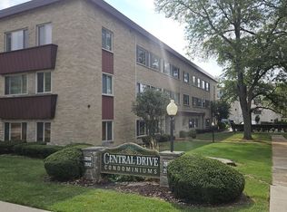 2640 Central Dr APT 1N, Flossmoor, IL 60422