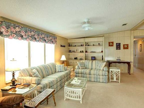 4th image of 1108 Tequesta Dr
