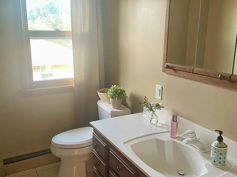 864 9th Ave SE #3 — Photo 13