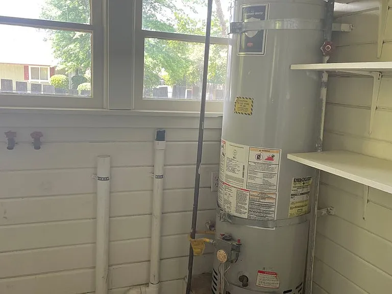3181 & 3183 Pioneer Ln — Photo 5