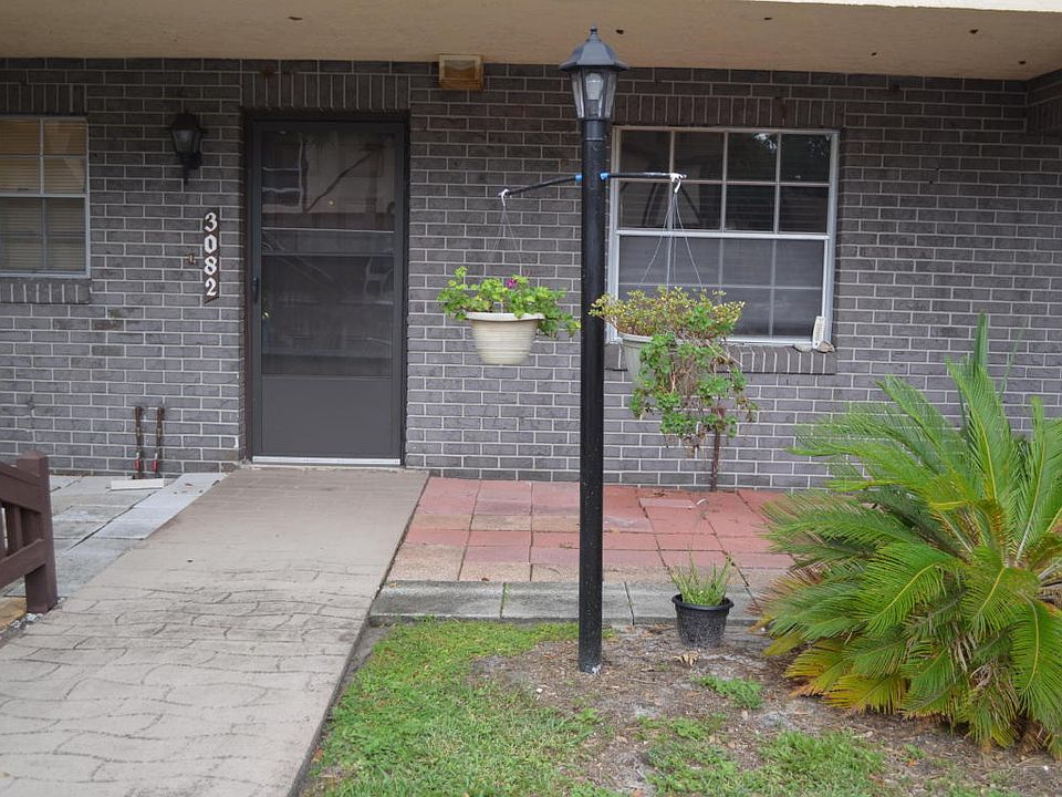 1st image of 3082 Sir Hamilton Cir #3