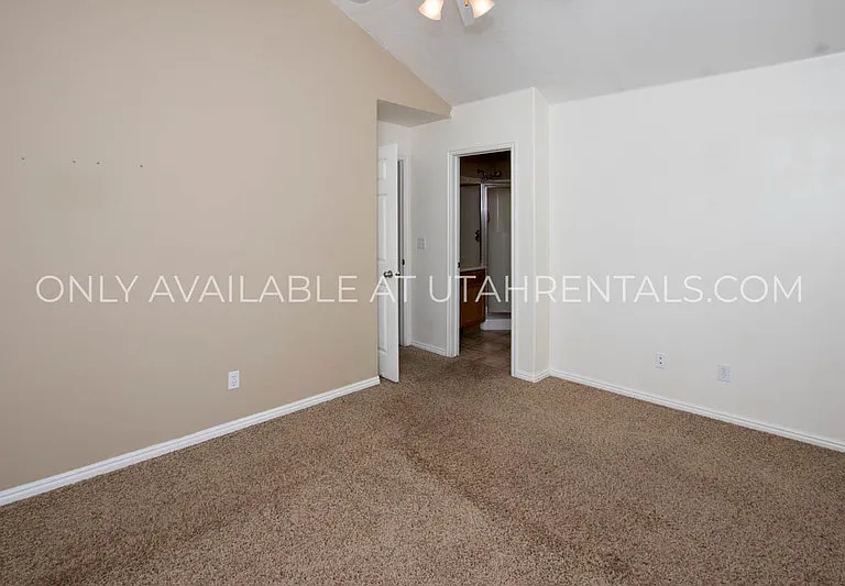 3111 W Davencourt Loop — Photo 37