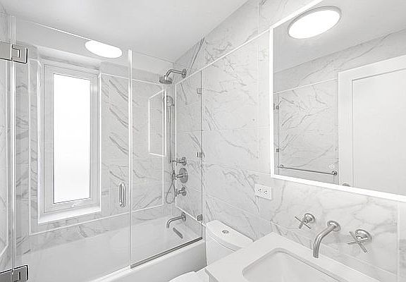 4th image of 920 Park Ave #18B