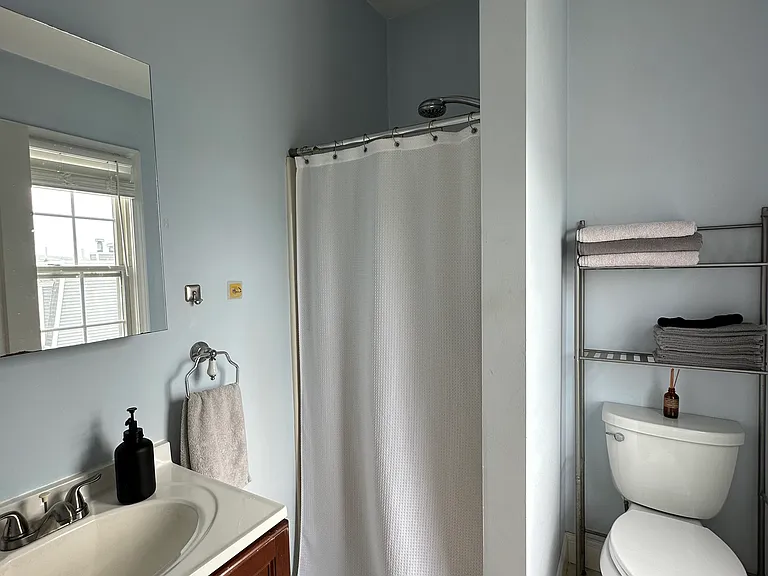 5 Glover Ct #2 — Photo 12