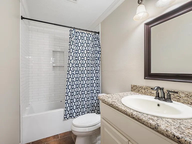 16452 Field Stone Ln — Photo 17