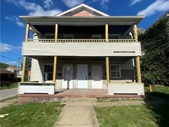 1445 Maryland Ave, Steubenville, OH 43952