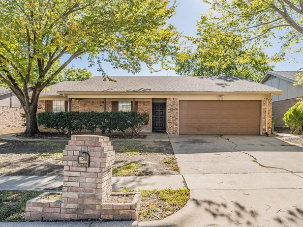 6456 High Lawn Ter, Watauga, TX 76148