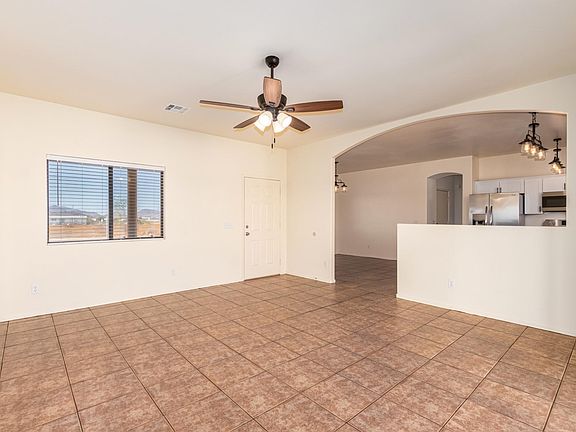 5th image of 2219 S 370th Ave