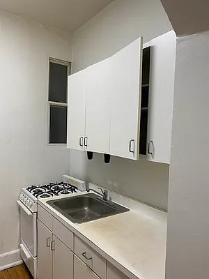 Rented by Sandra Greer Real Estate | media 21