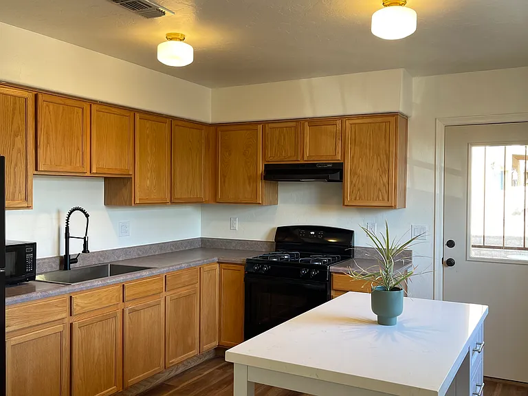1716 N Dodge Blvd #1 — Photo 6