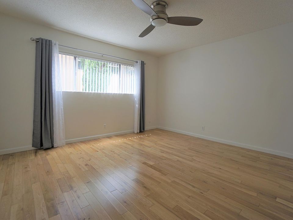 1st image of 1337 N Gardner St #4-A
