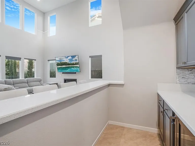 32 Vista Outlook St — Photo 6