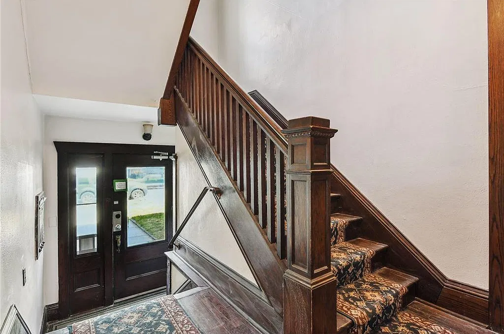 2 bed, 850 sqft, $1,425 — Photo 4