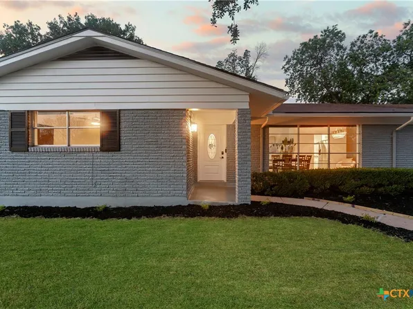 3826 Oak Trl, San Antonio, TX 78228