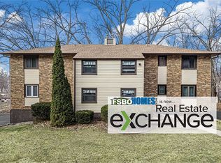 25 Cherry Hill Ct, Hampton, IL 61256