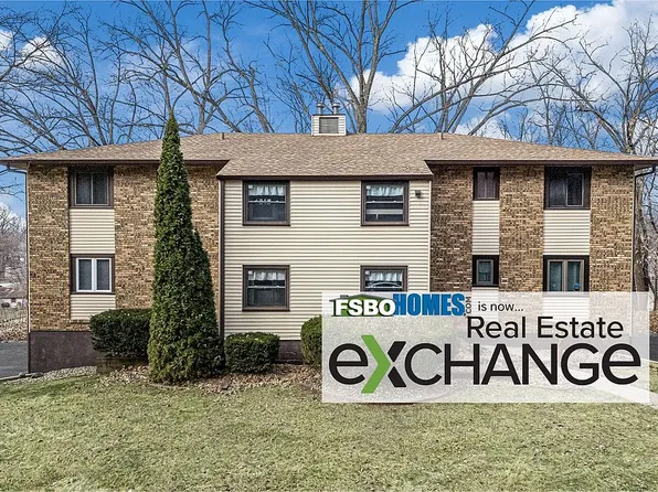 25 Cherry Hill Ct, Hampton, IL 61256