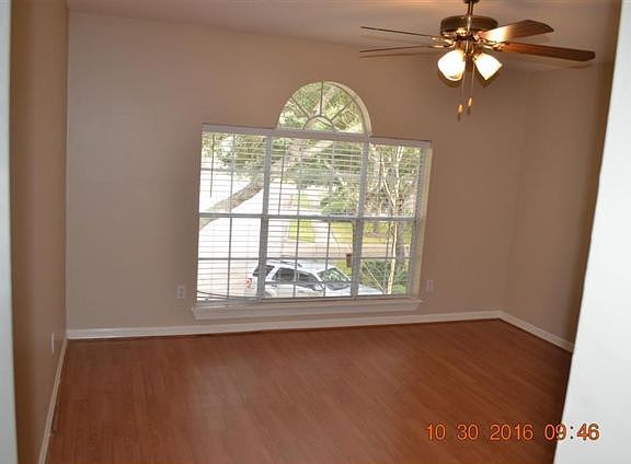 3rd image of 14123 Swallowfield Dr