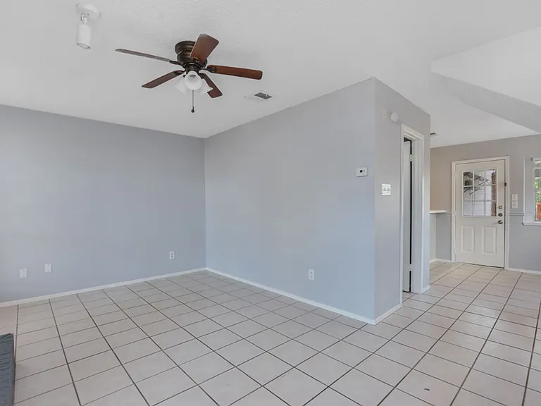 6020 Westcreek Dr #B — Photo 3