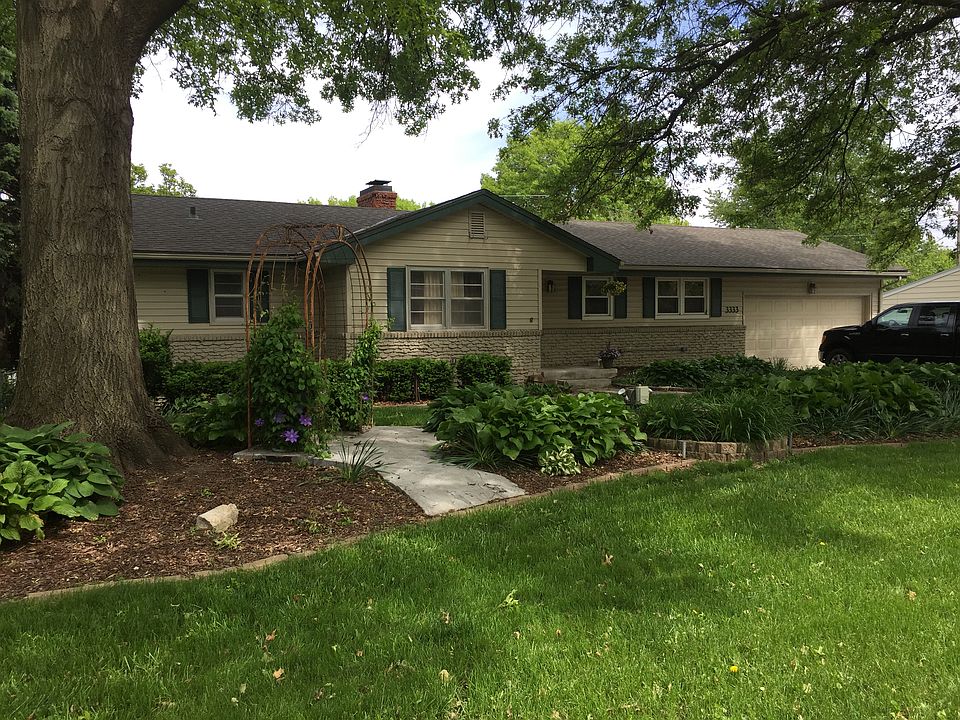 1st image of 3333 S 120th St