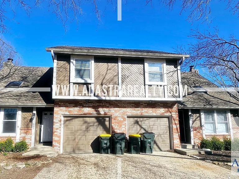 11807 Caenen St — Photo 1
