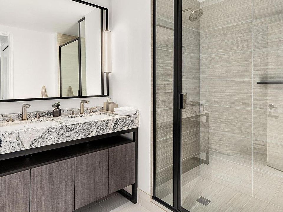 2nd image of 58 Pier 4 Blvd #288
