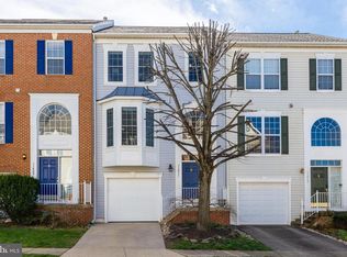 11411 Sunflower Ln, Fairfax, VA 22030