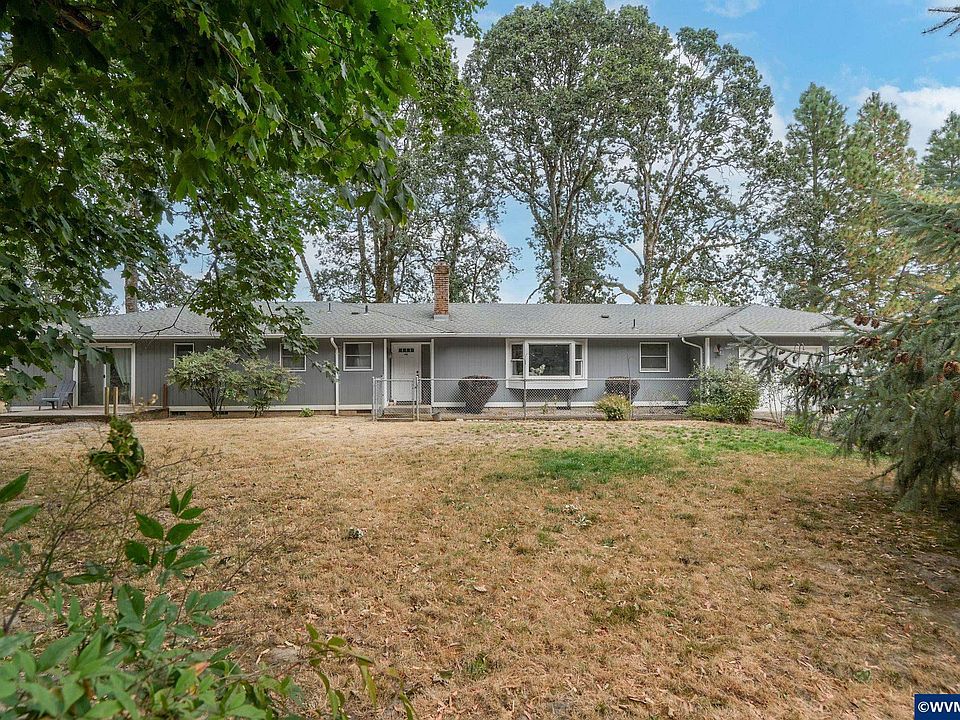 1st image of 1780 Clover Ridge Rd NE