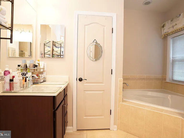 20779 Crescent Pointe Pl — Photo 22