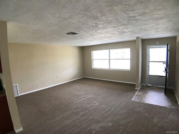 4th image of 11 Clifford Dr