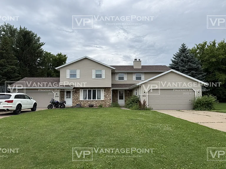 3711 N Blueridge Dr — Photo 1