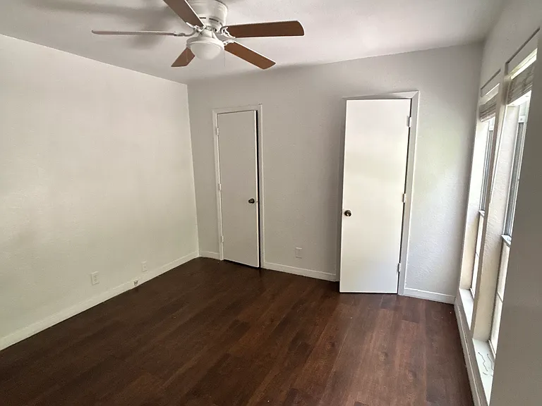 804 Saint Andrews Ct — Photo 10