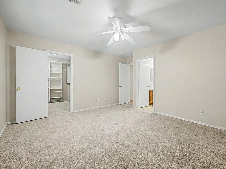 15994 N 135th Dr — Photo 19