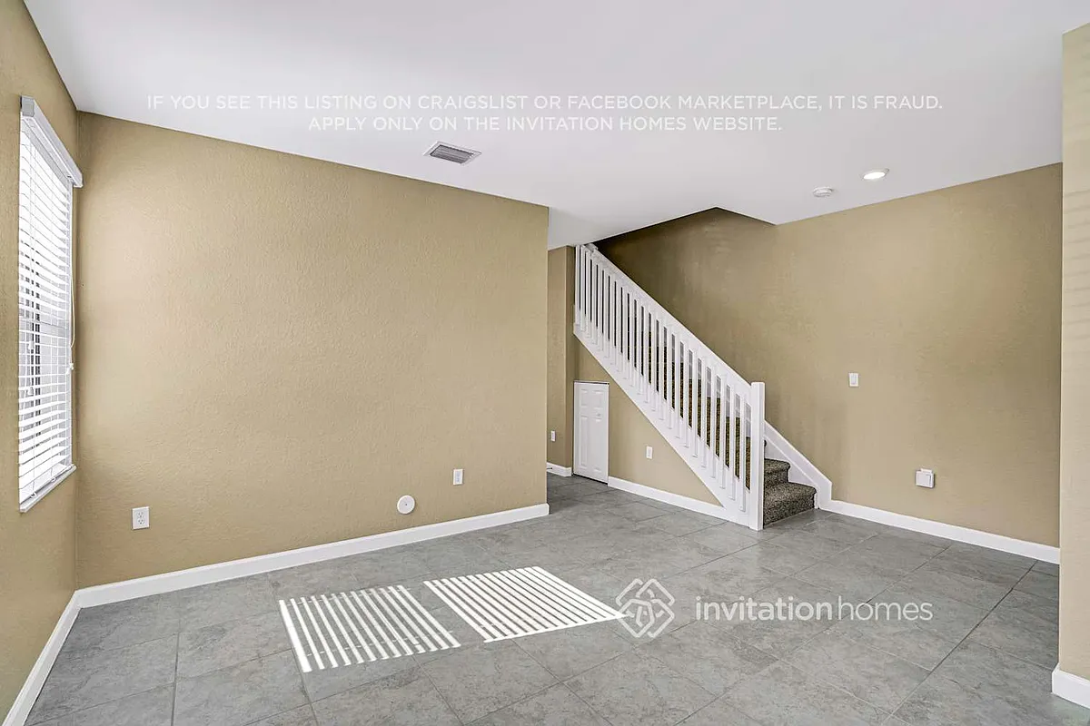 Building Photo - 10466 W 33rd Way