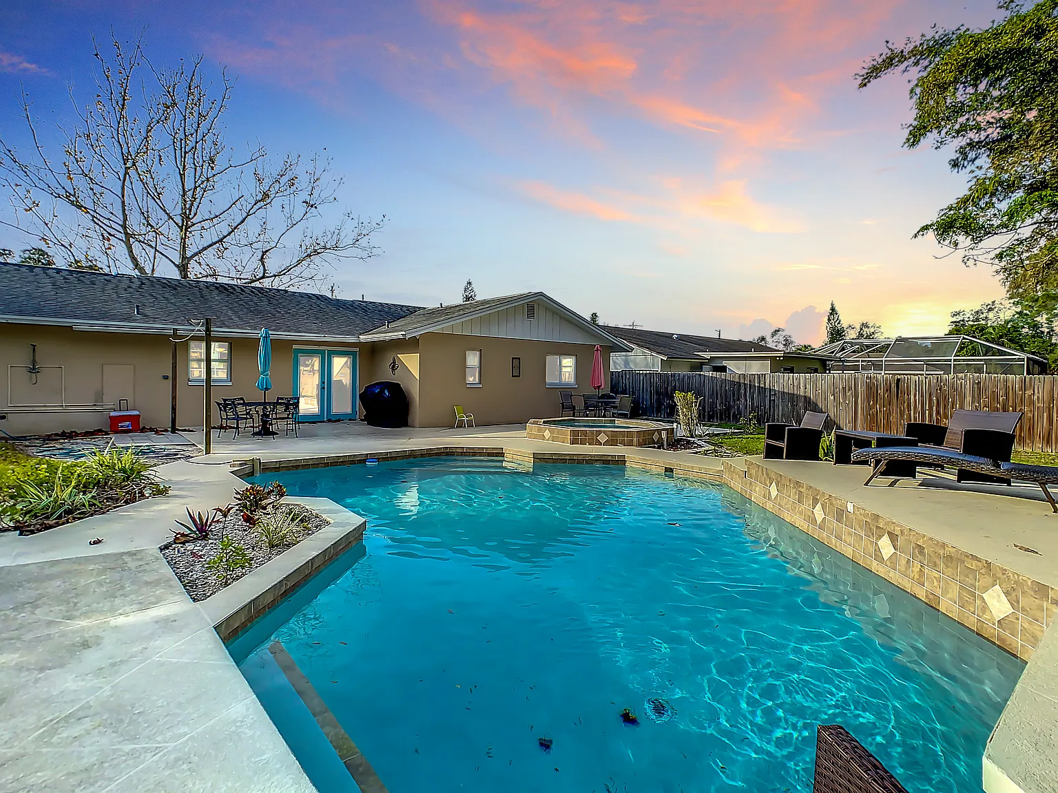 4 bed, 1500 sqft, $3,000 — Photo 3