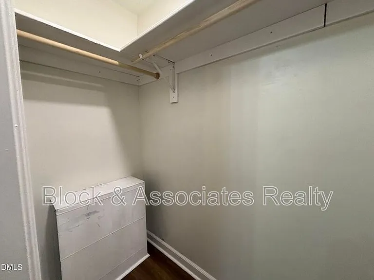 170 Devin Dr — Photo 53