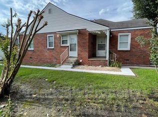901 S Erie Ave, Tulsa, OK 74112