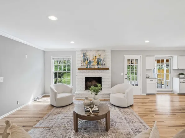 1518 Lipscomb Dr, Brentwood, TN 37027