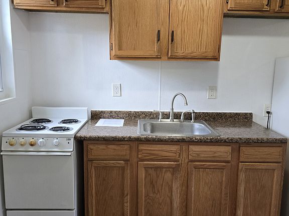 4th image of 482 Clearview Dr APT E