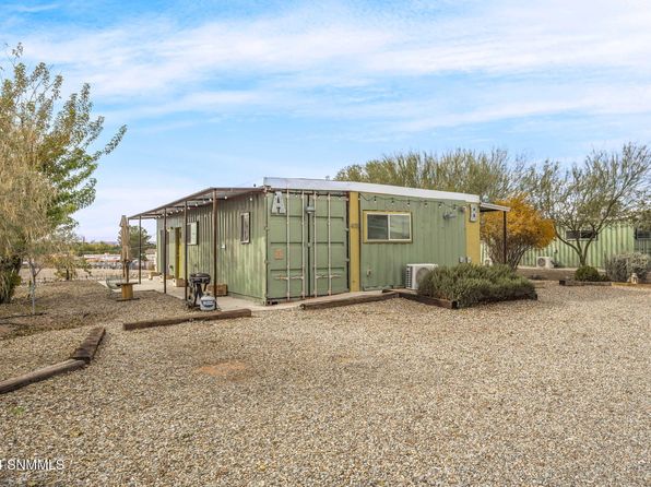 las-cruces-new-mexico-442828789 picture