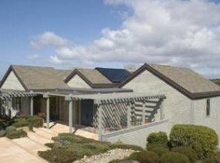 1 Horseshoe Bnd, Portola Valley, CA 94028