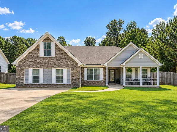 740 Pebble Blvd, Covington, GA 30016