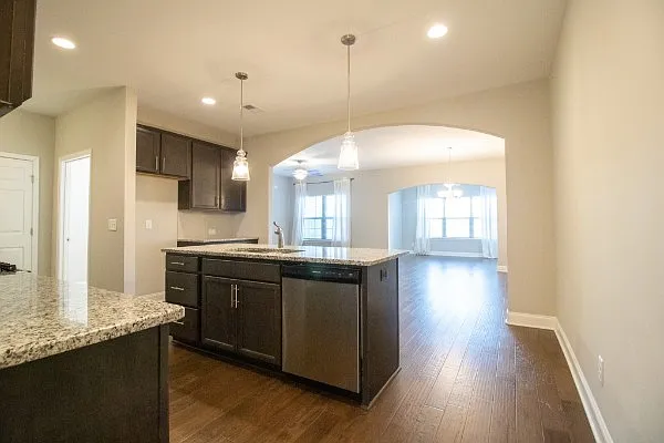 3043 Huntsman Dr — Photo 6