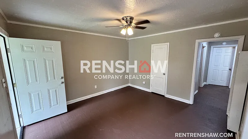 2 bed, 1.0 bath, 821 sqft, $795 — Photo 3